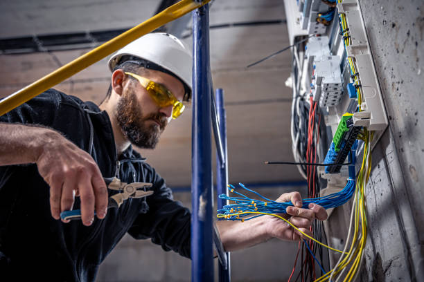 Best Electrical Troubleshooting Services  in Darien, IL